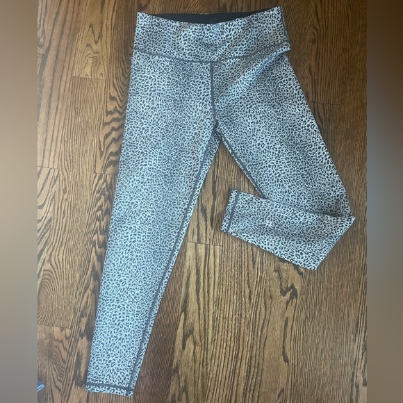 Sweaty Betty power workout leggings L leopard - Picture 1 of 6